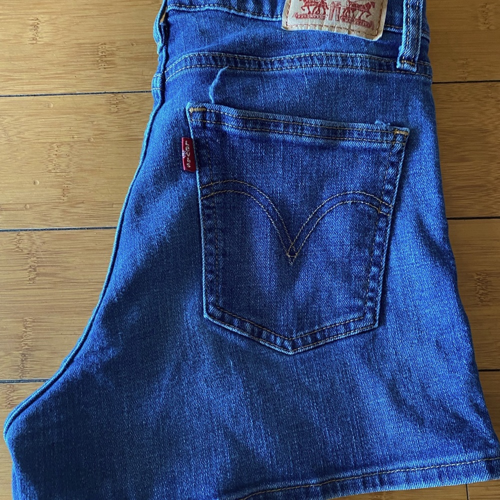 Levi’s shorts